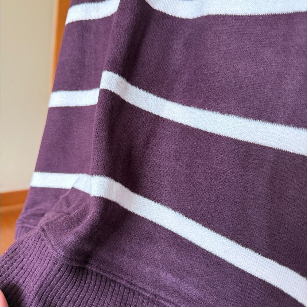NWT Sonoma Women’s XL Maroon Striped Knit Sweater. Beautiful drape and Soft! - Picture 5 of 12